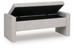 Akselman Storage Bench