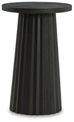 Ceilby Accent Table - MyWaynesHome #