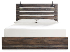 Drystan King Panel Bed and 2 Nightstands