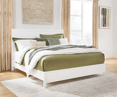Binterglen King Panel Bed