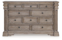 Blairhurst King Panel Bed, Dresser, Chest and 2 Nightstands