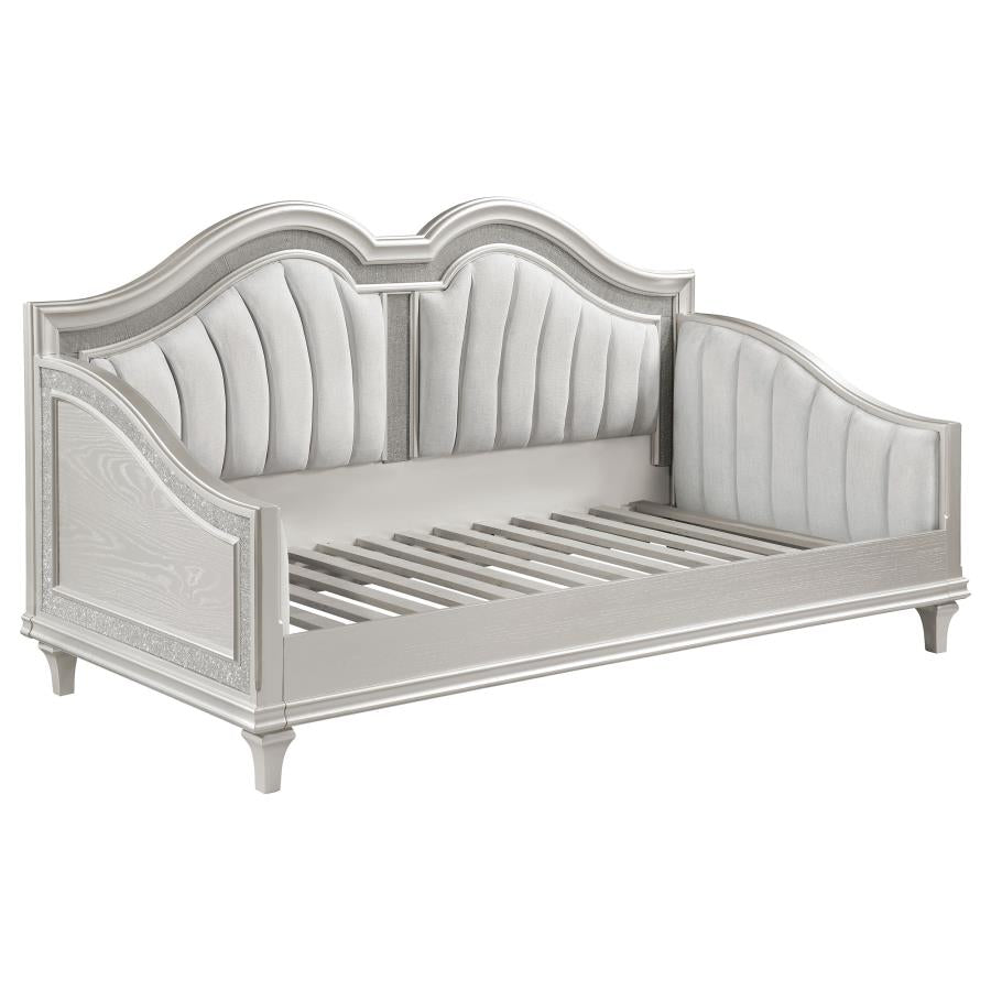 Evangeline Ivory Twin Daybed - MyWaynesHome #