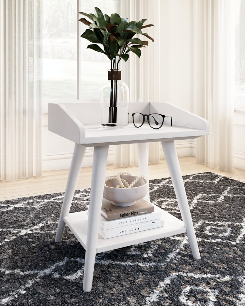 Blariden Accent Table - MyWaynesHome #
