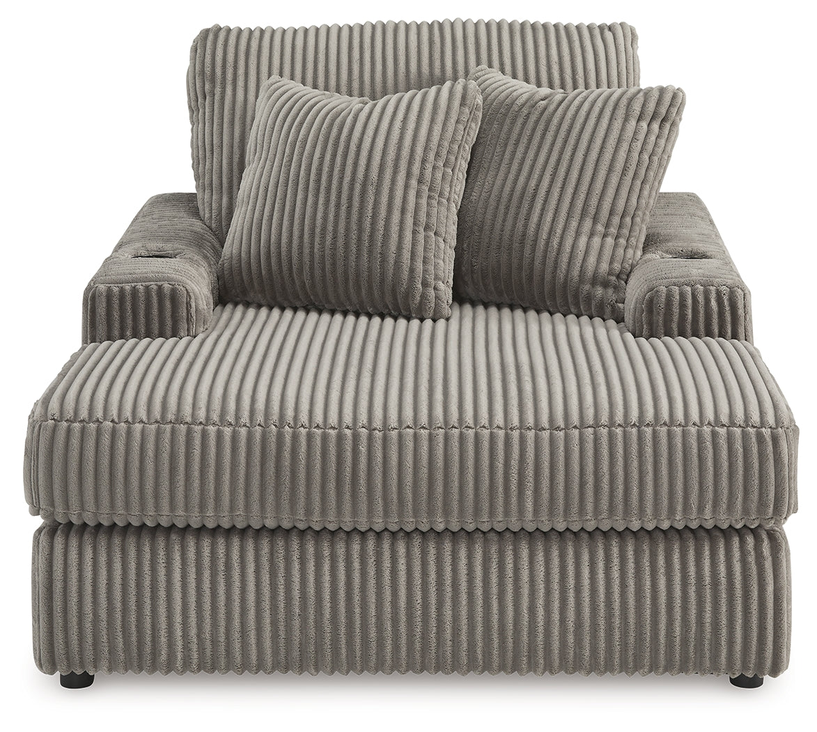 Lindyn Chaise - MyWaynesHome #