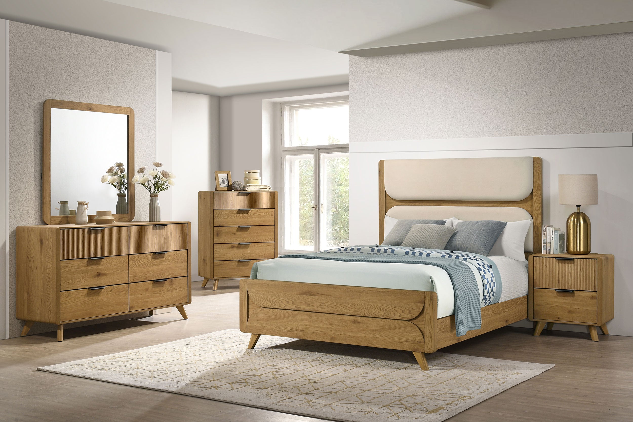Bennett 62-inch California King Upholstered Panel Bed Cream And Light Oak