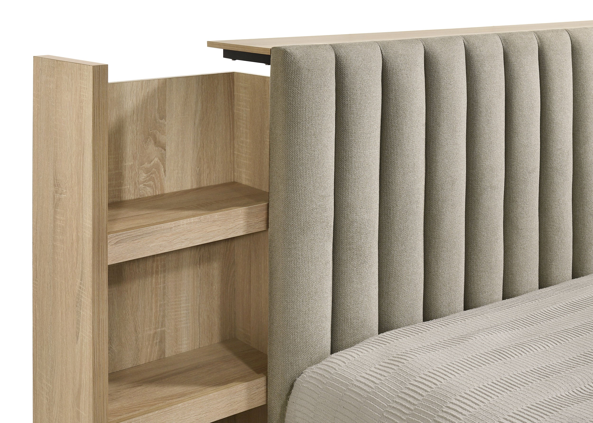 Arielle 5-piece Queen Bedroom Set Light Oak