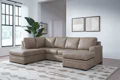 Amuleto 2-Piece Sectional with Chaise