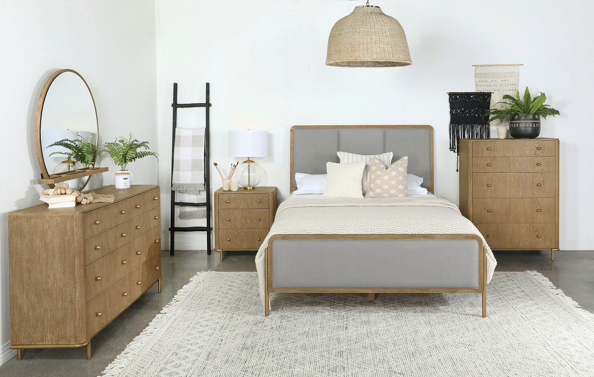 Arini 5-piece Queen Bedroom Set Sand Wash And Grey