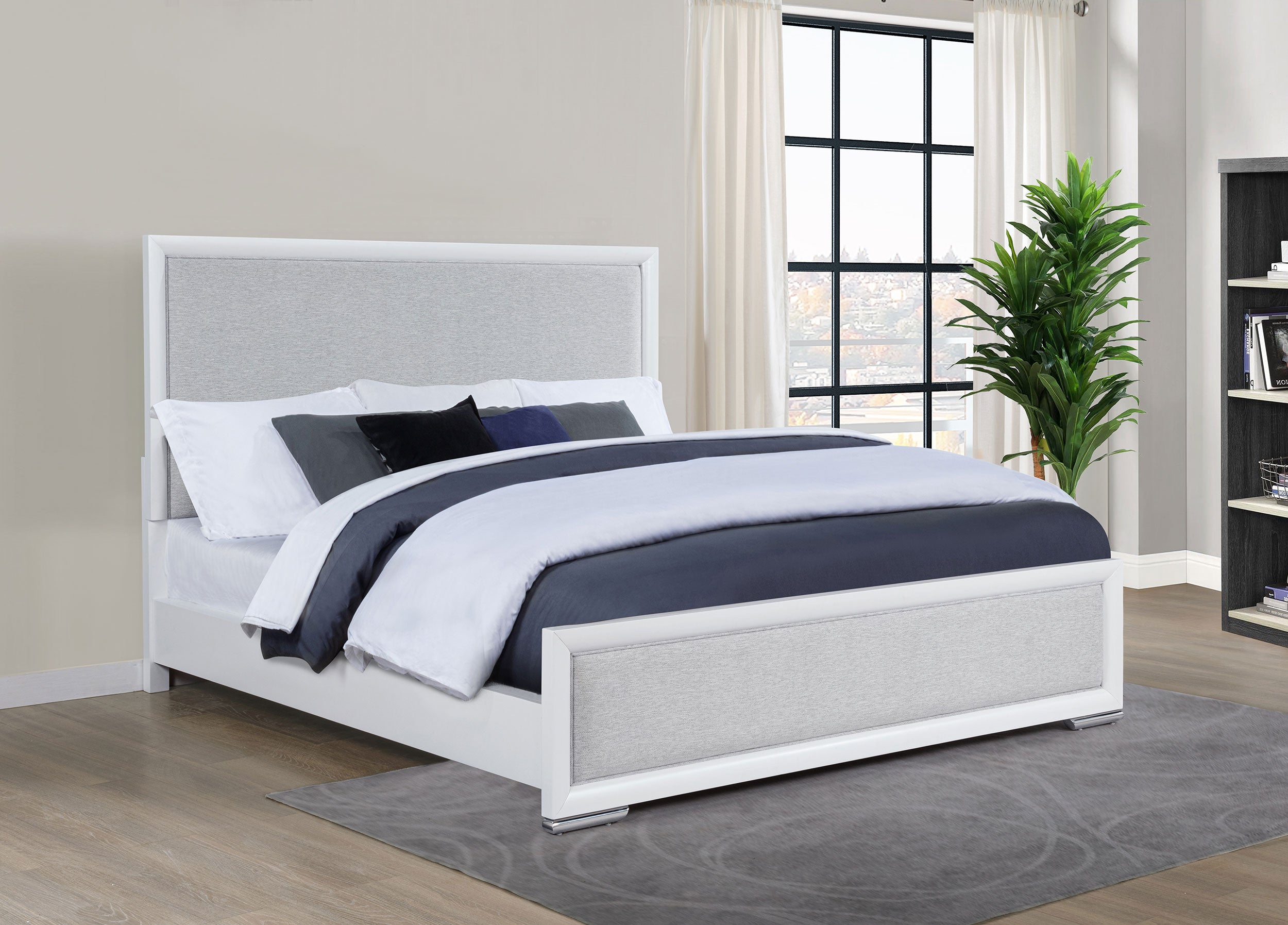 Gracemont 57-inch Eastern King Panel Bed Grey And White