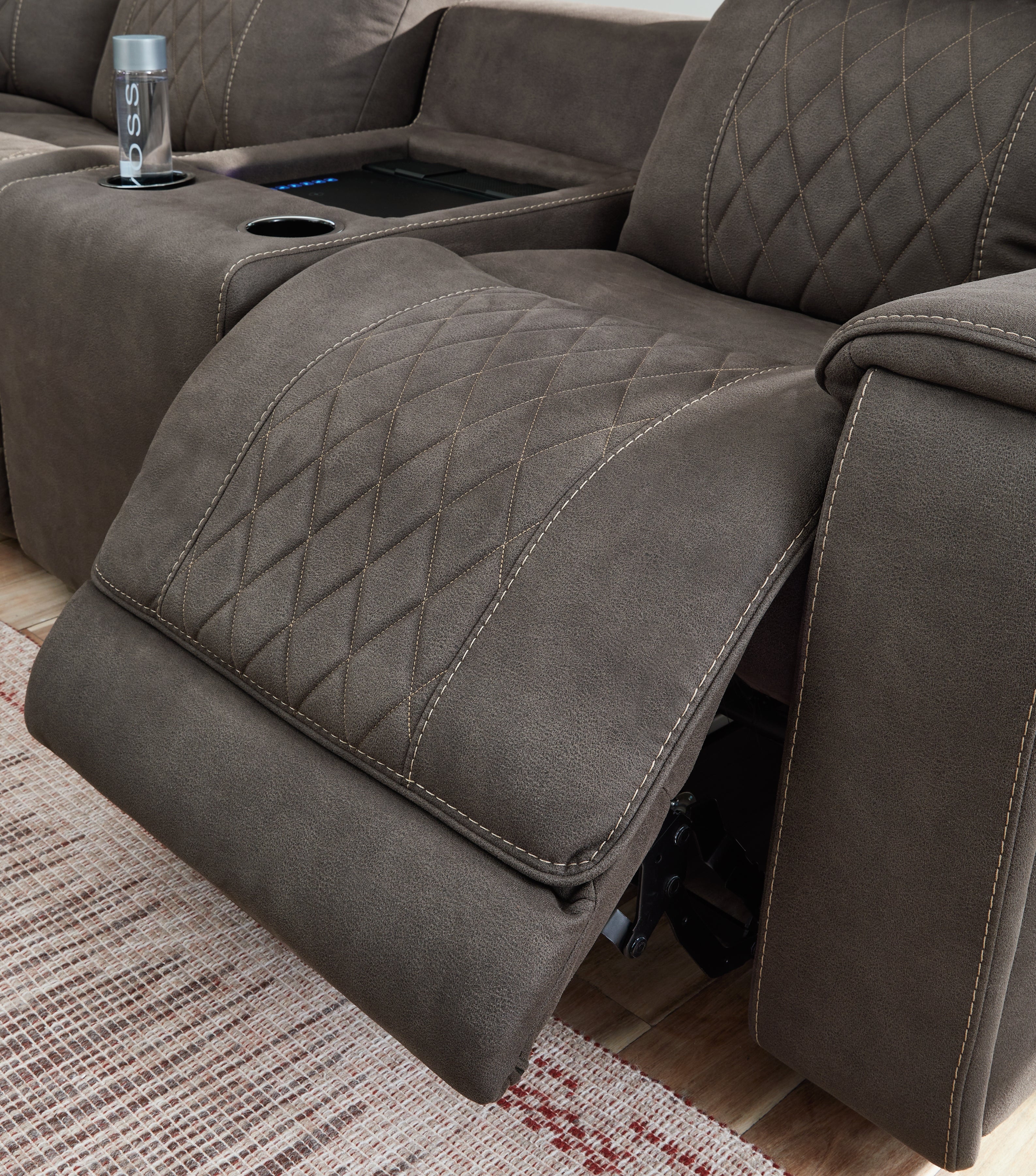 Hoopster Right-Arm Facing Power Recliner