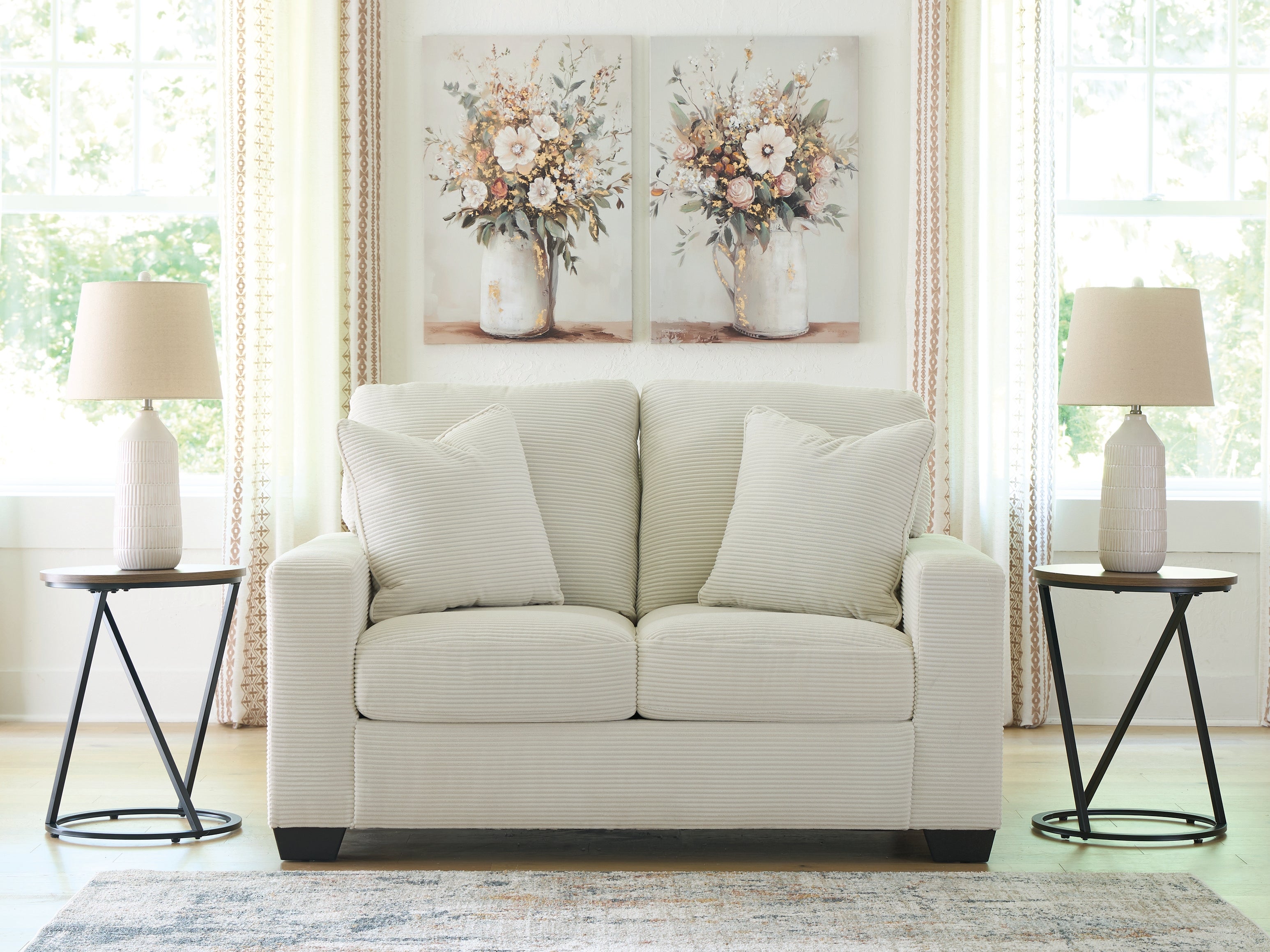 Greenbriar Loveseat