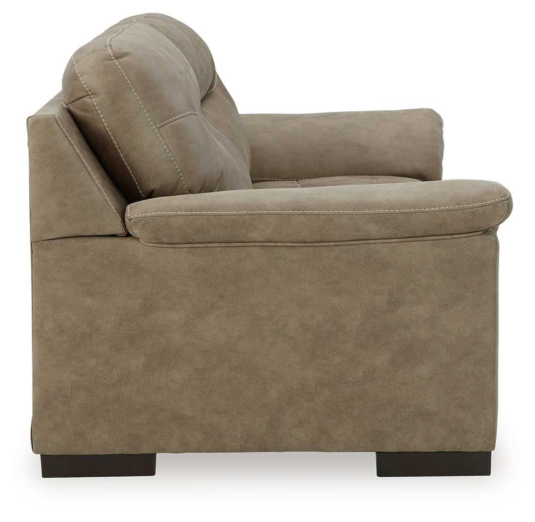 Maderla Loveseat