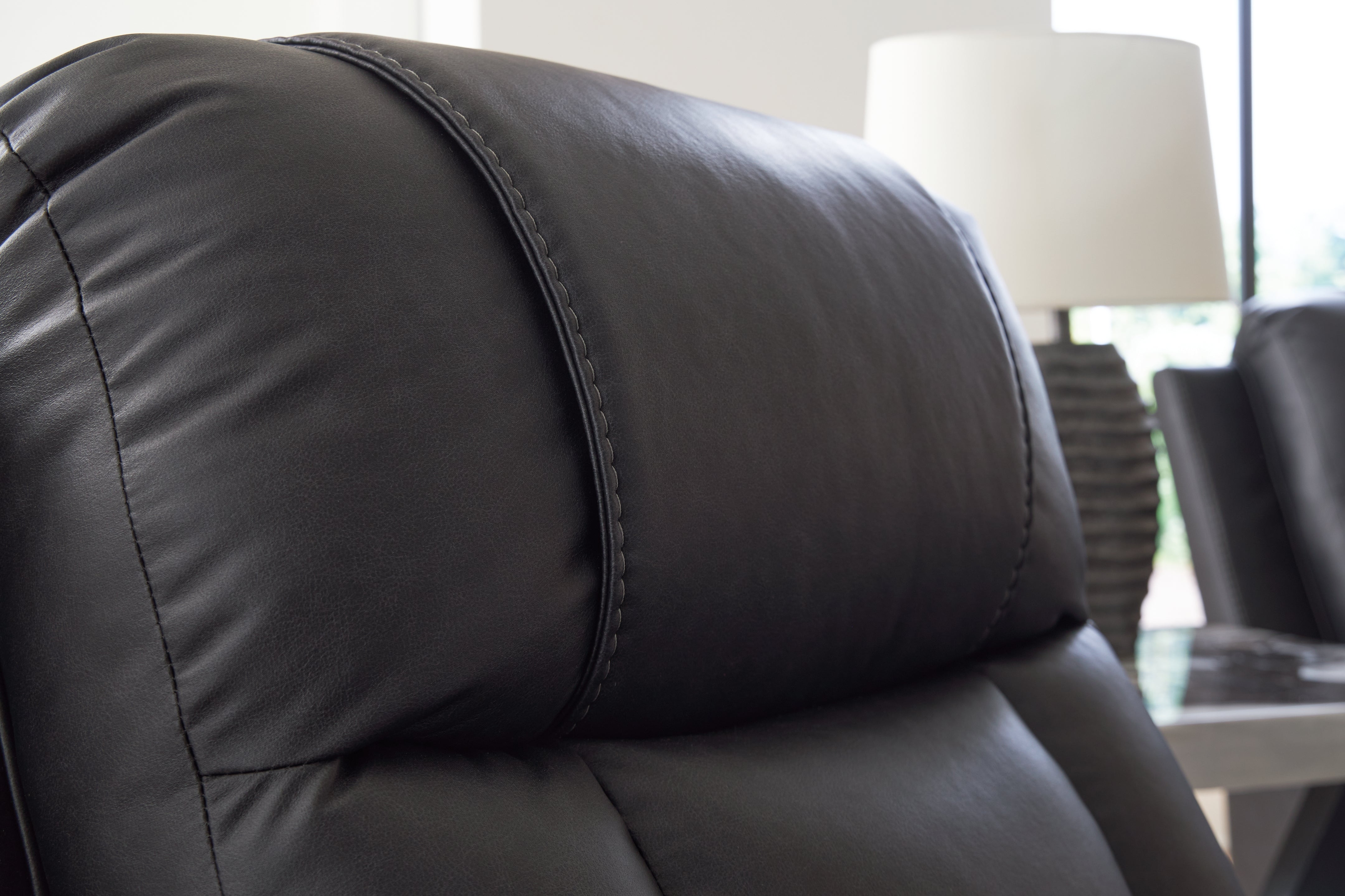 Mackmenville Recliner