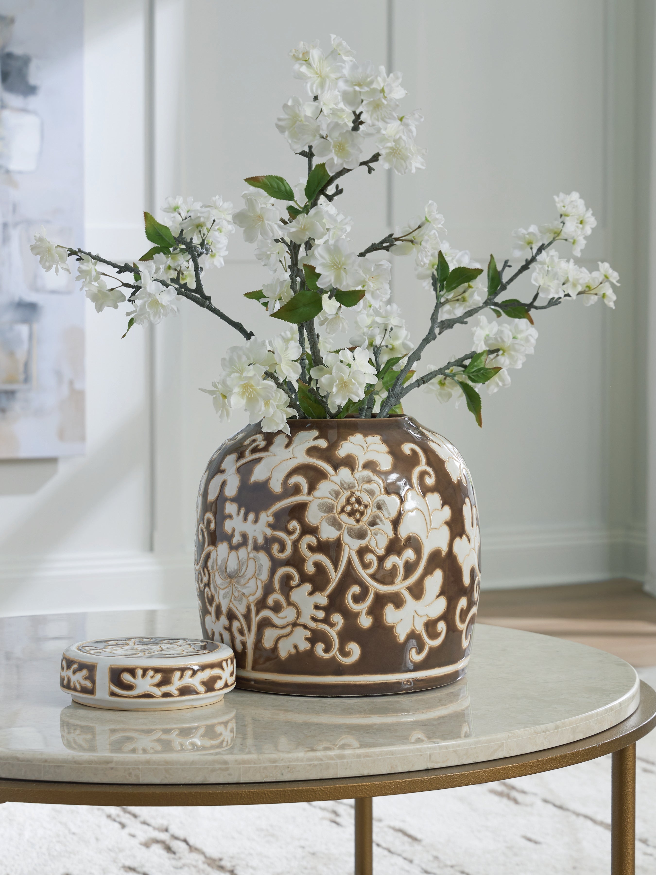 Adalham Jar
