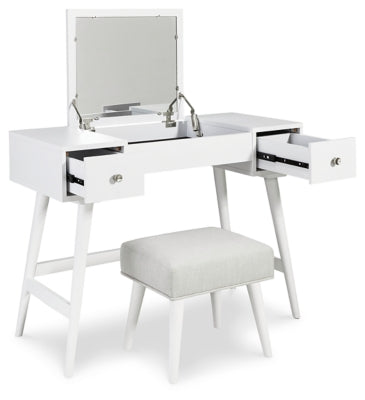 Thadamere Vanity with Stool - MyWaynesHome #