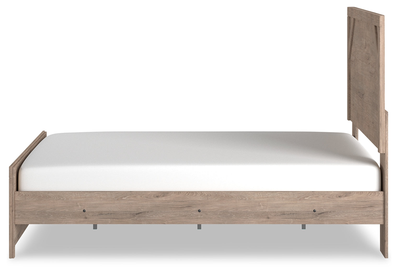 Senniberg Queen Panel Bed, Dresser, Mirror, and Nightstand