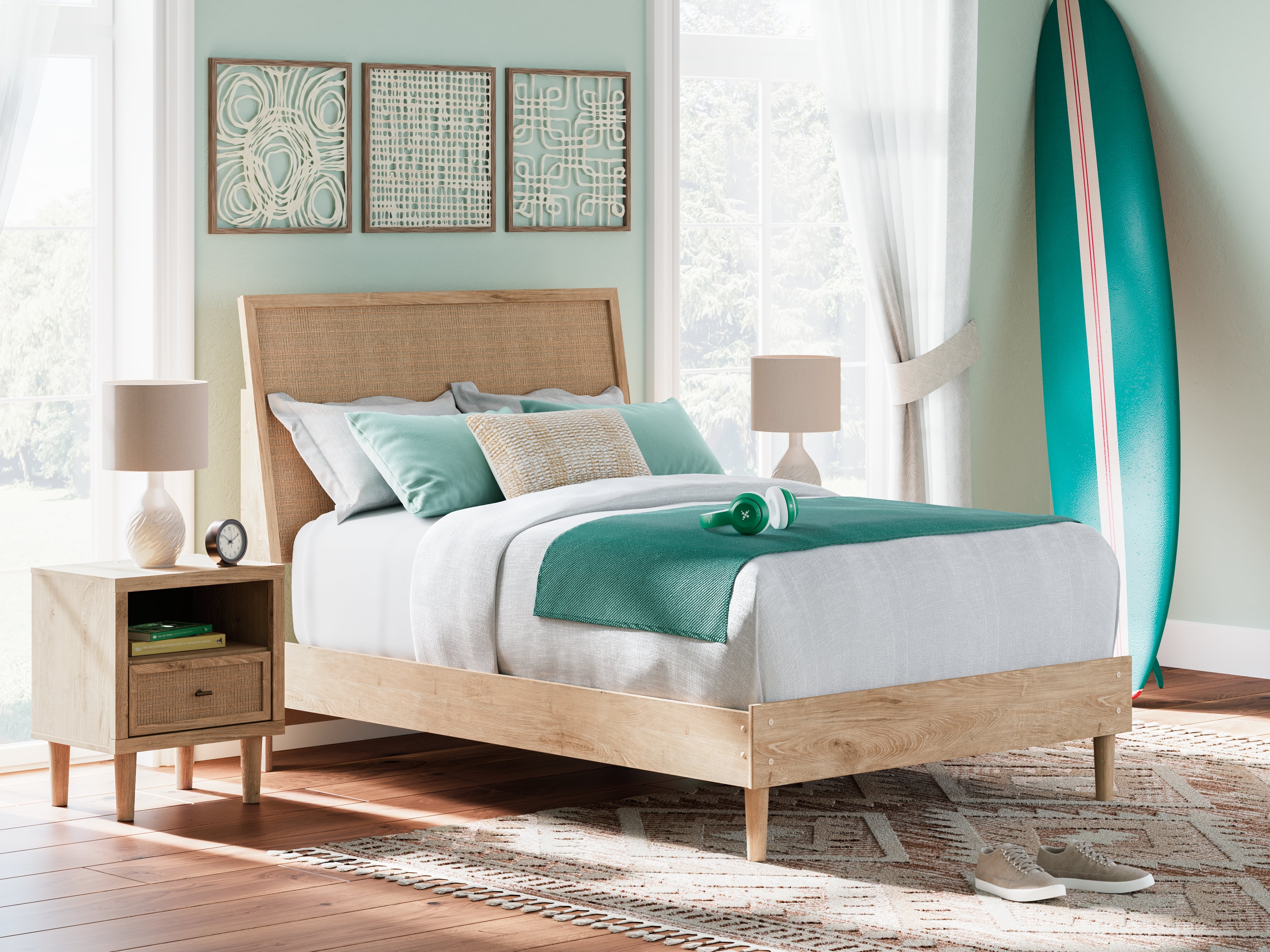 Cielden Full Panel Bed, Dresser and Mirror