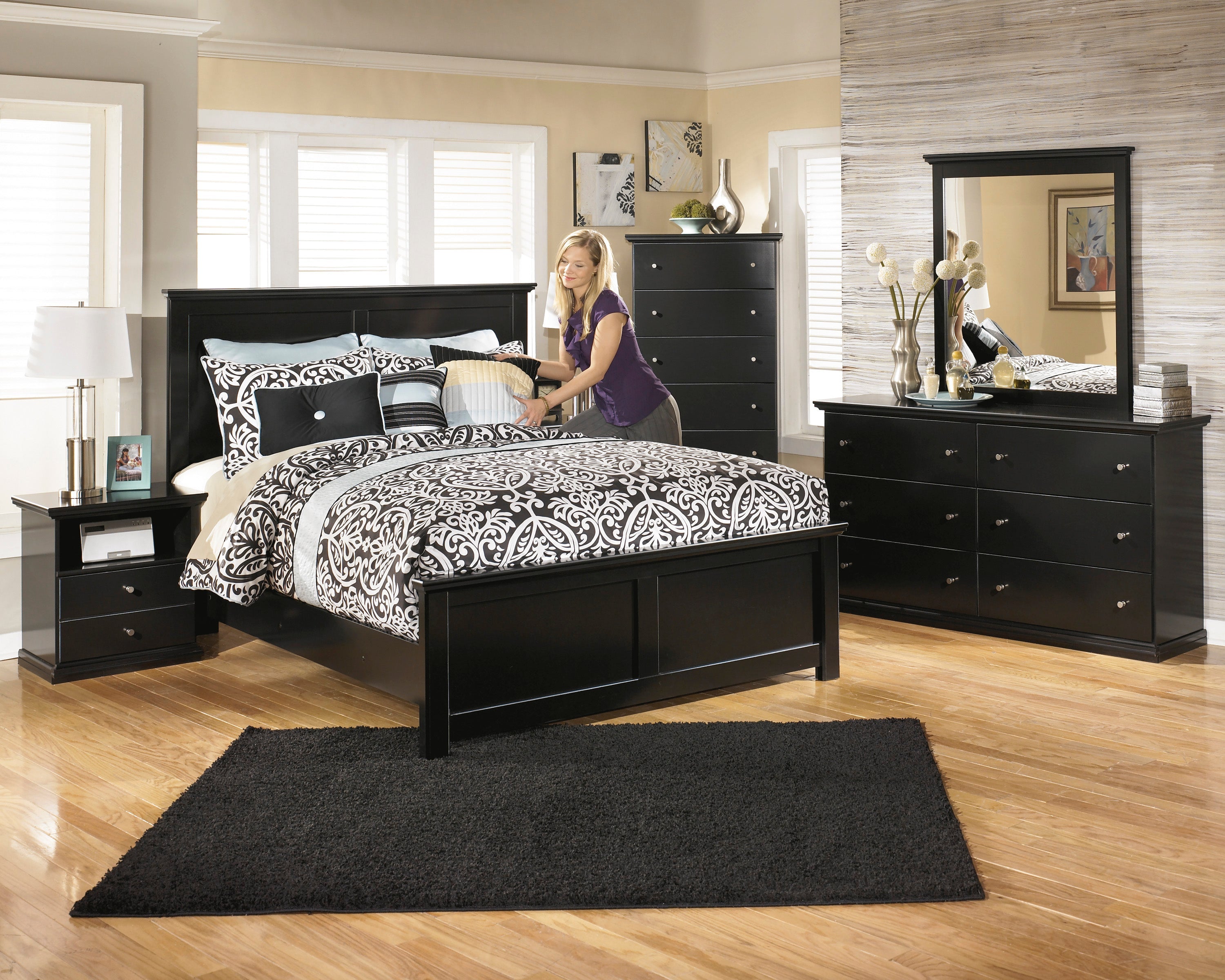 (Online Special Price) Maribel Black King Panel Bedroom Set with Dresser, Mirror and Nightstand