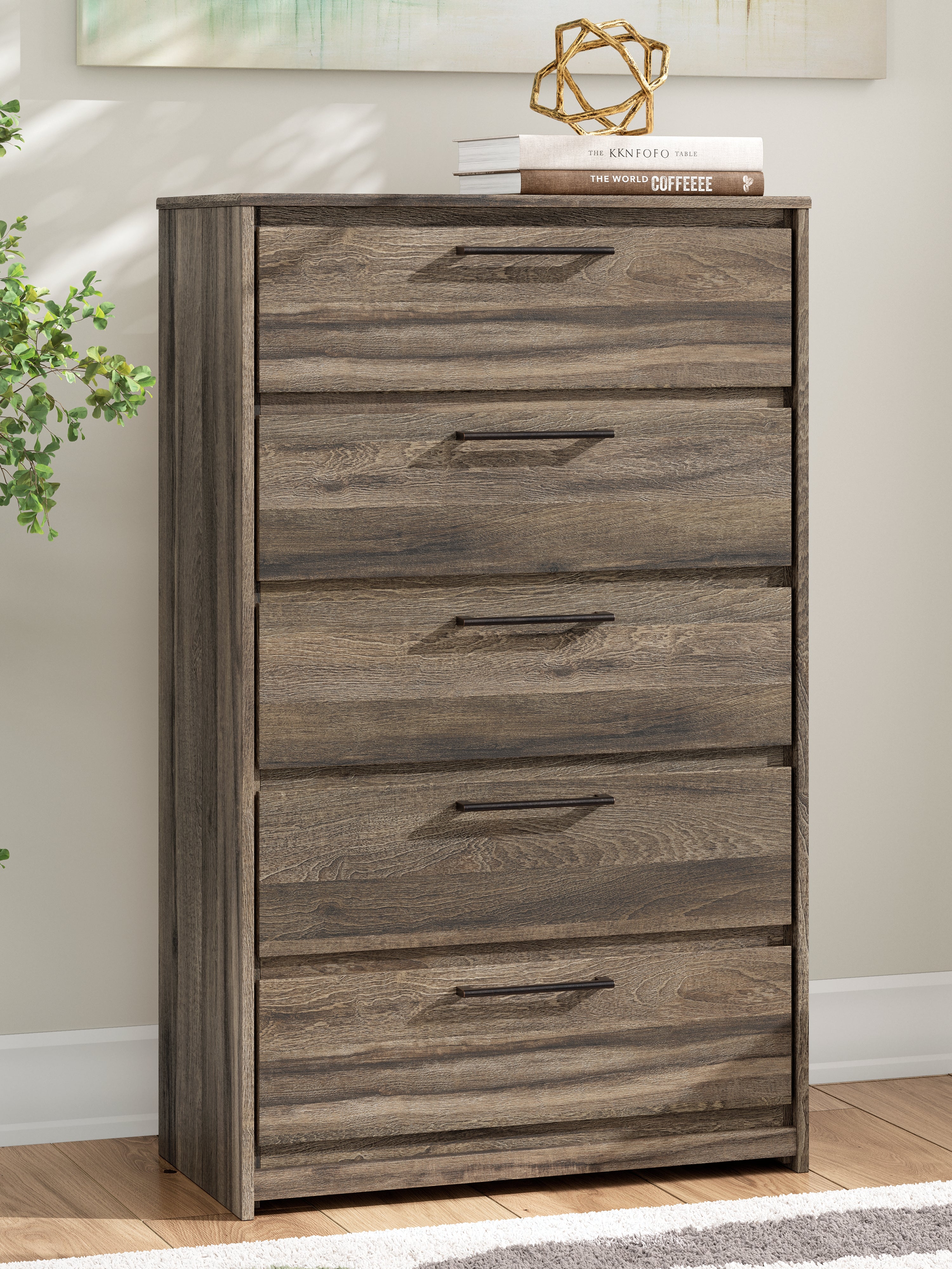 Elbrim Chest of Drawers