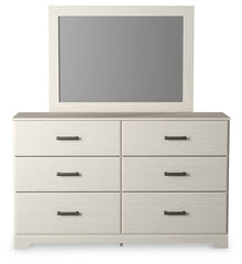 Stelsie Queen Panel Bed with Dresser, Mirror and Nightstand