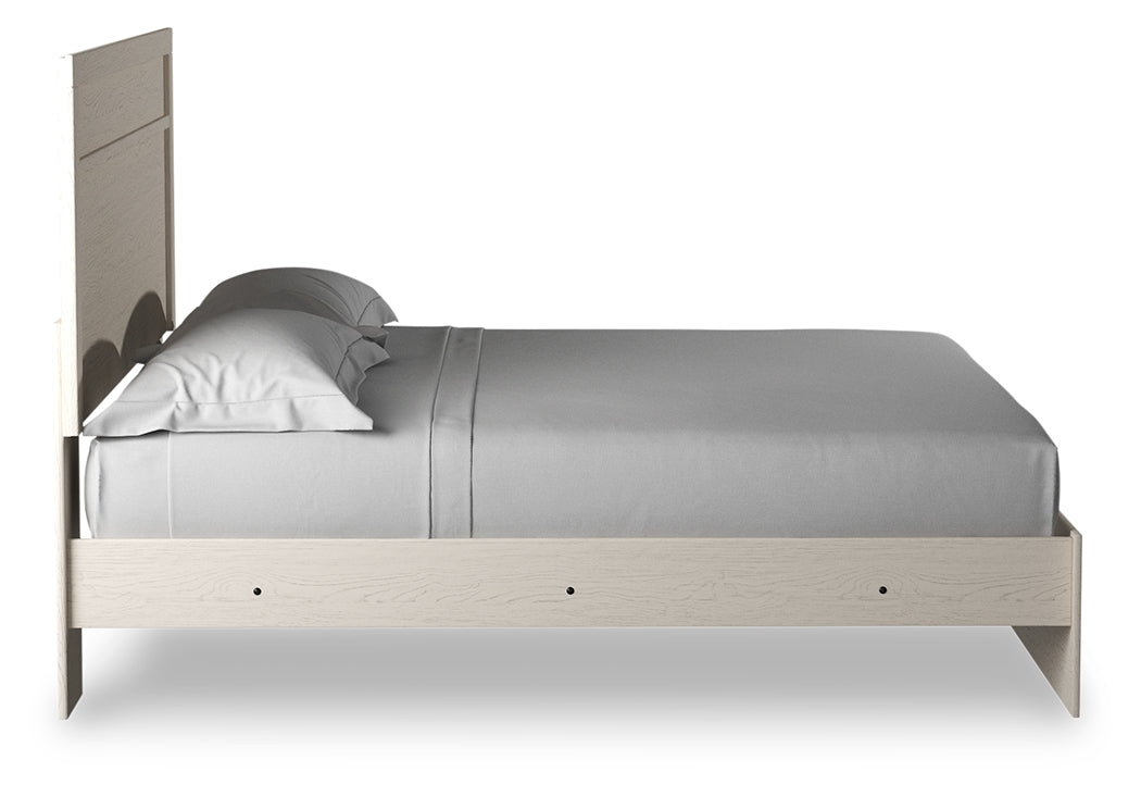 Stelsie King Panel Bed, Dresser, Mirror and Nightstand