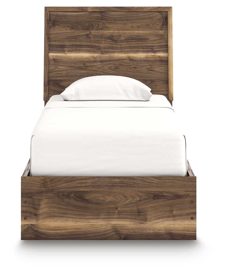 Chirason Twin Panel Platform Bed, Dresser and Mirror
