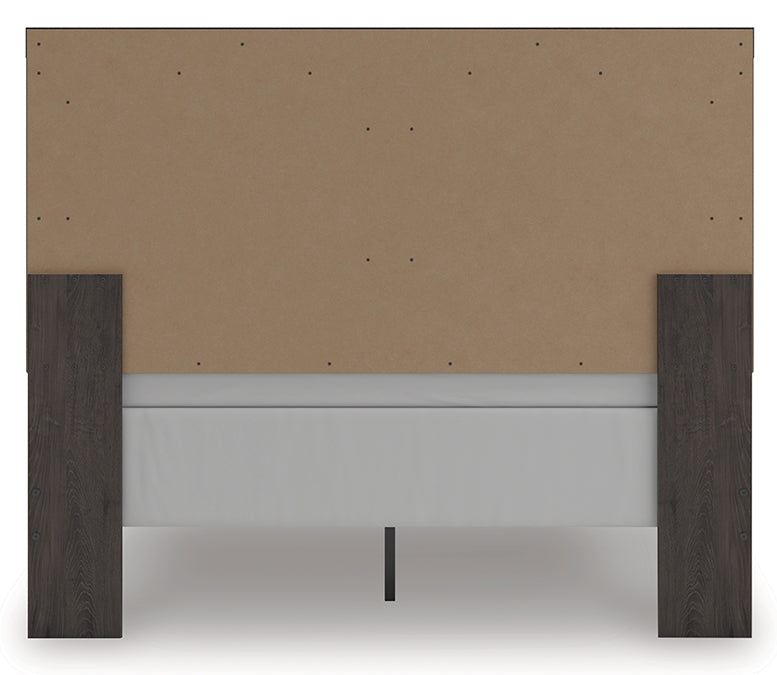 Prendonea Queen Panel Bed