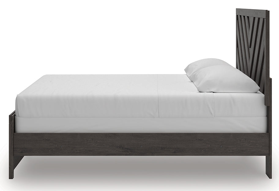 Prendonea King Panel Bed