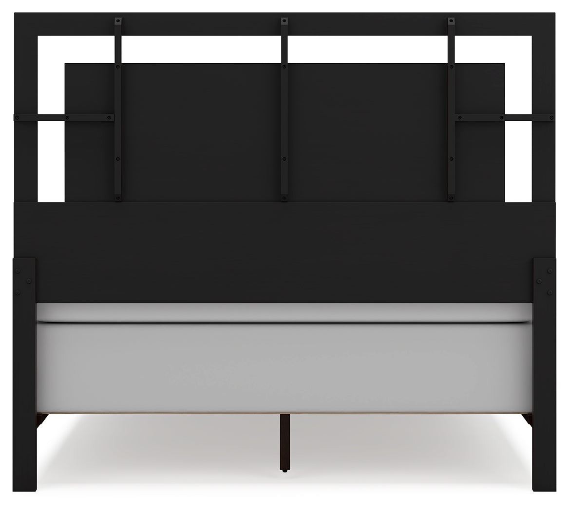Covetown Queen Panel Bed, Dresser, Mirror, Chest and Nightstand