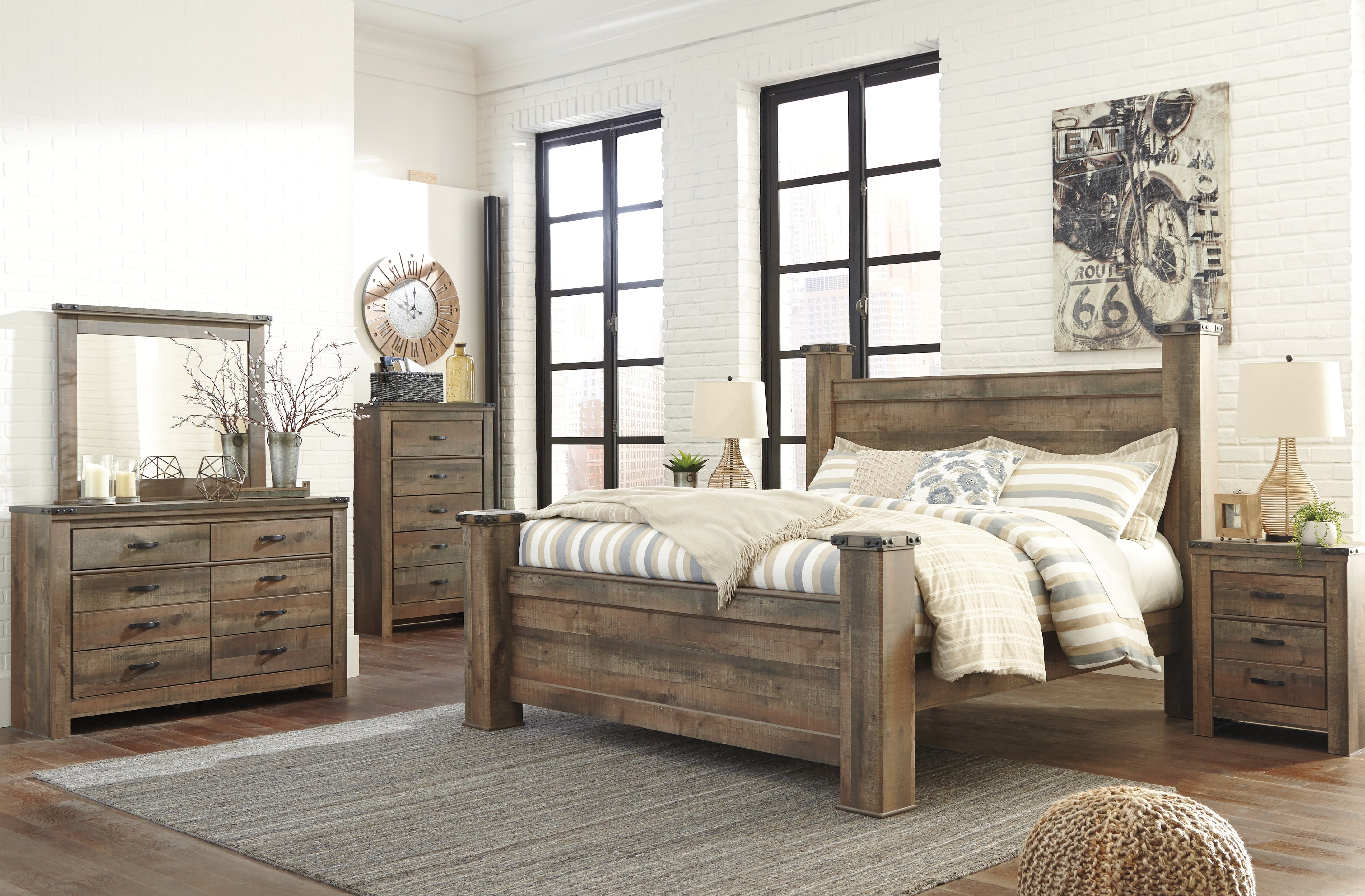 Trinell King Poster Bed - MyWaynesHome #
