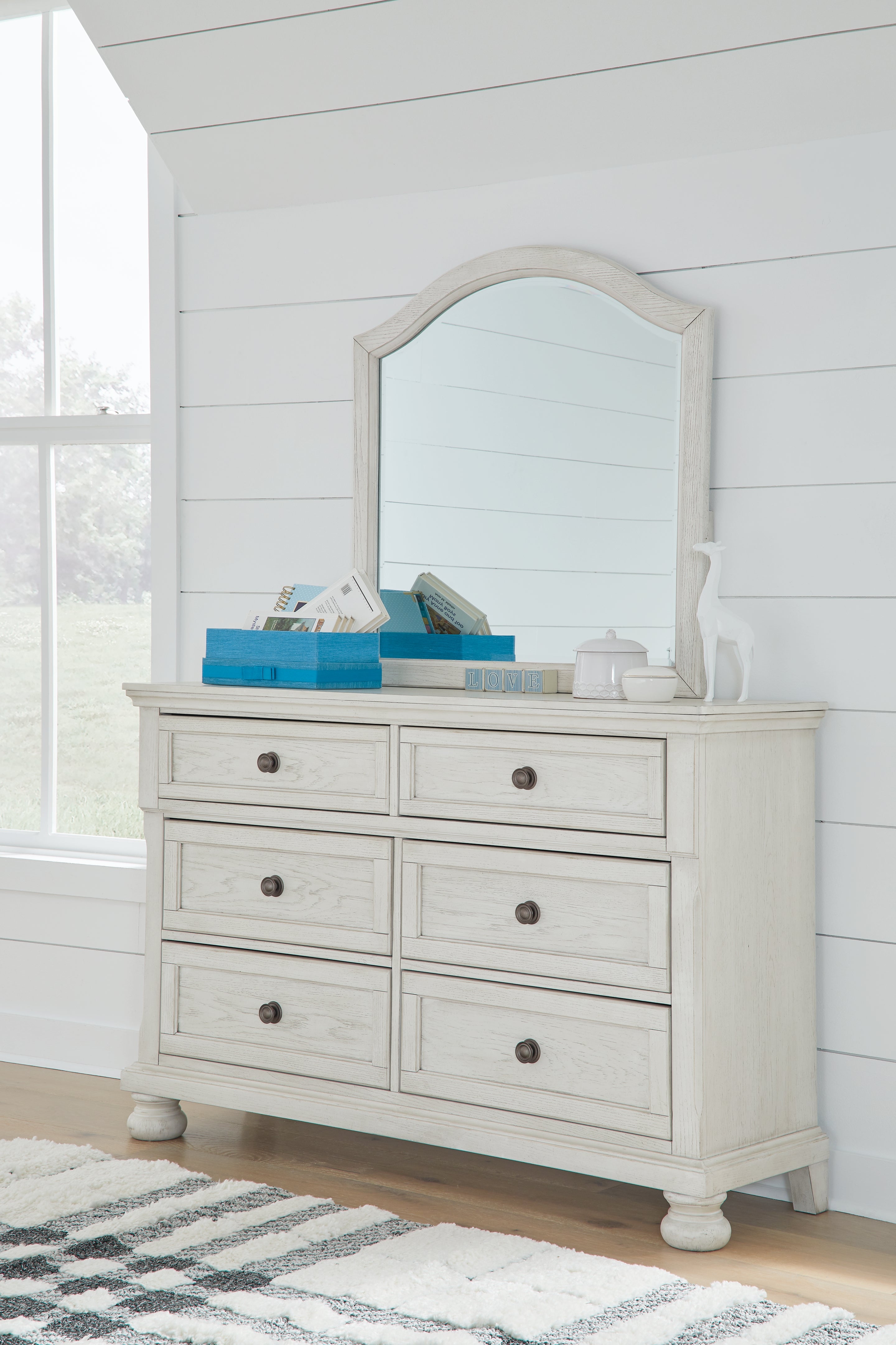 Robbinsdale Full Sleigh Storage Bed, Dresser and Mirror
