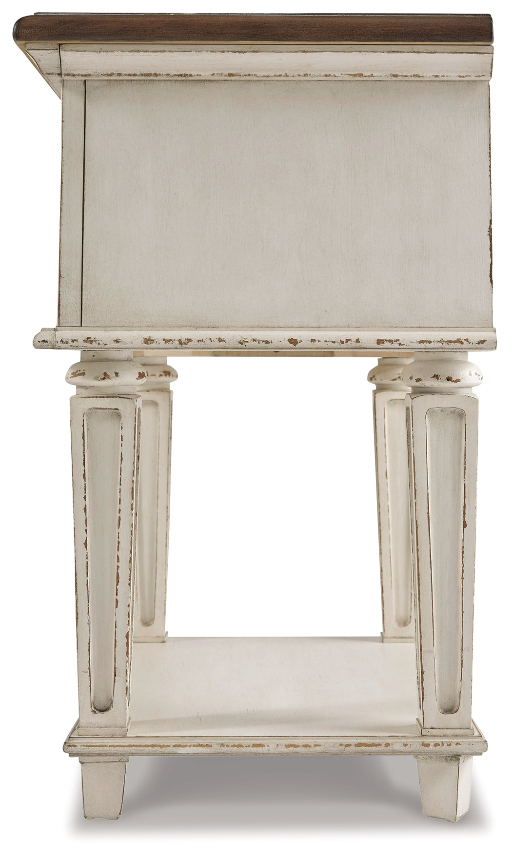 Realyn King Panel Bed, Dresser, Mirror and 2 Nightstands