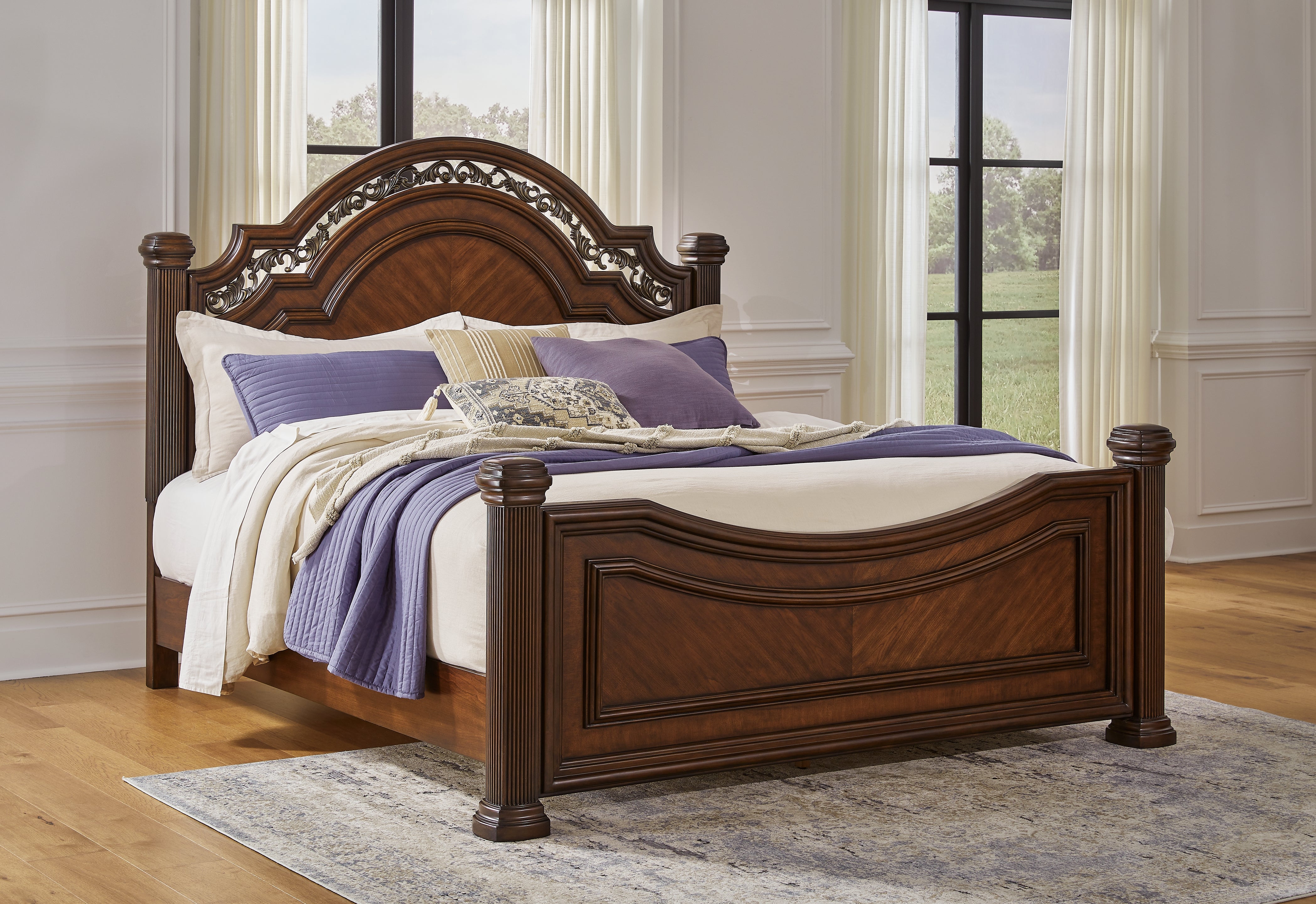 Lavinton Queen Poster Bed, Dresser, Mirror and Nightstand