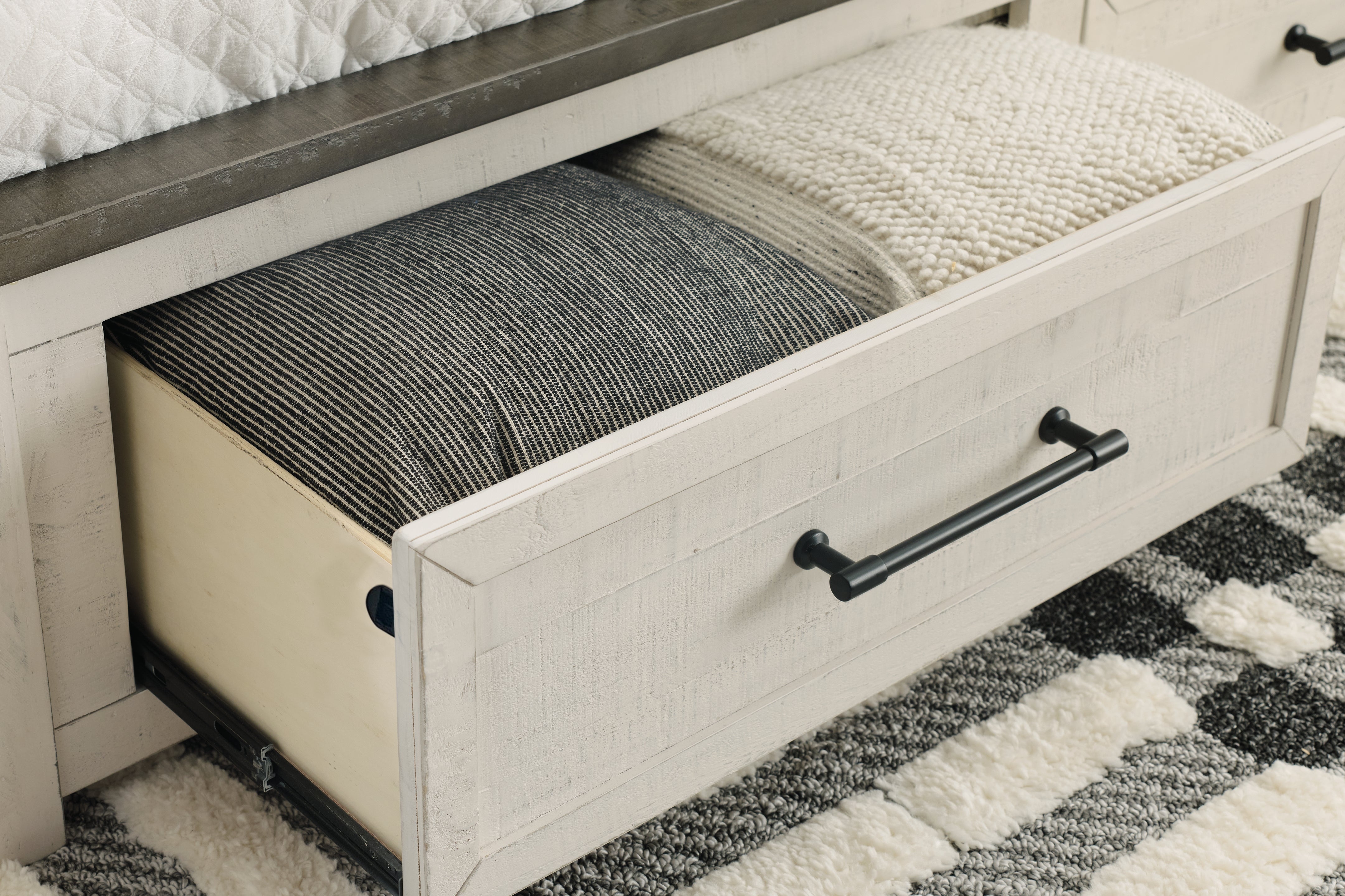 Brewgan California King Panel Storage Bed