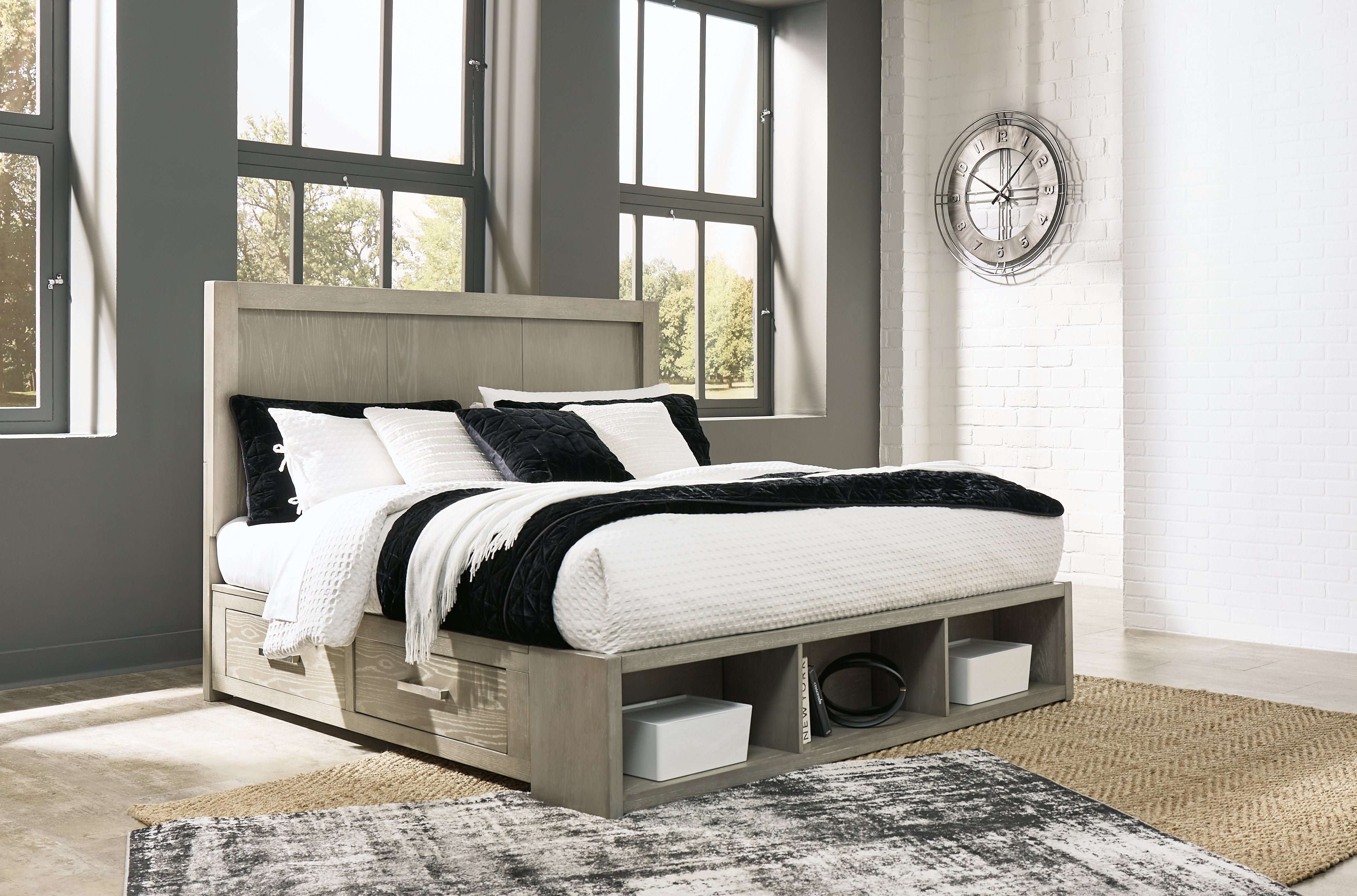 Fawnburg California King Panel Bed with Storage