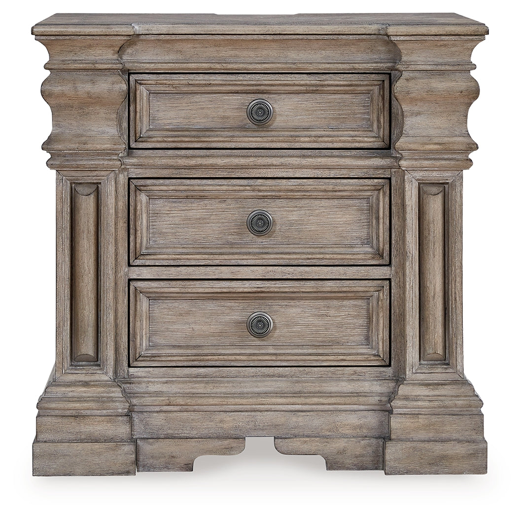 Blairhurst Queen Panel Bed, Dresser, Mirror, 2 Chests and Nightstand