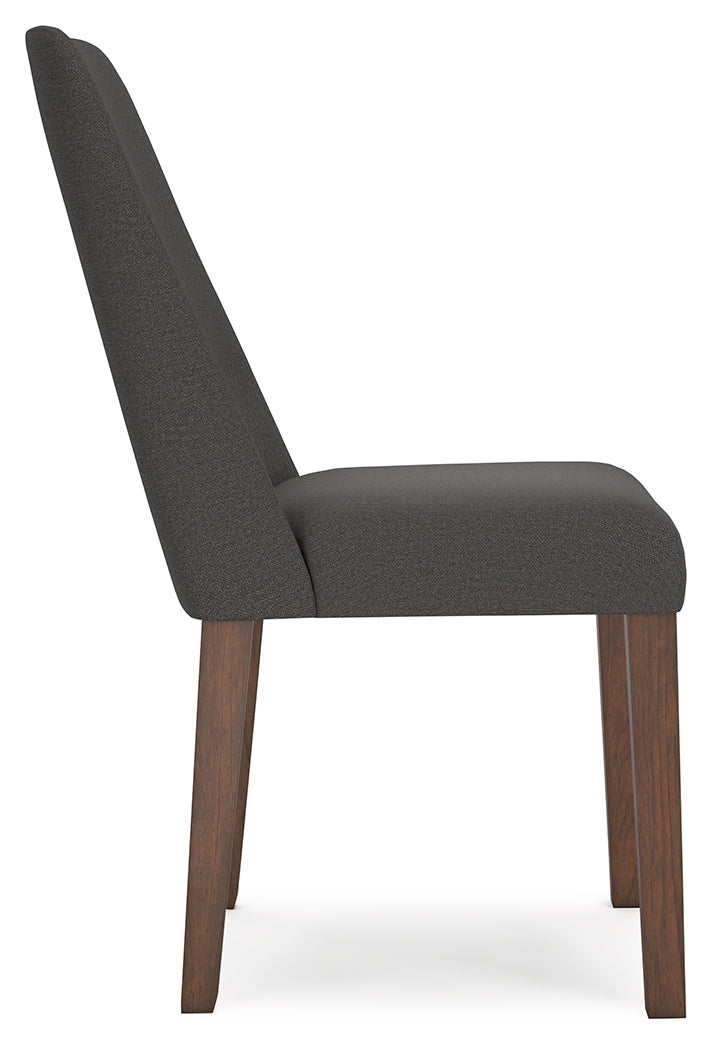 Lyncott Extension Dining Table and 6 Chairs