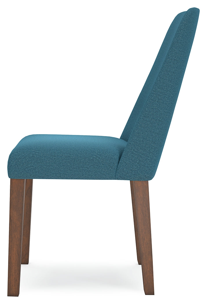 Lyncott Extension Dining Table and 6 Chairs