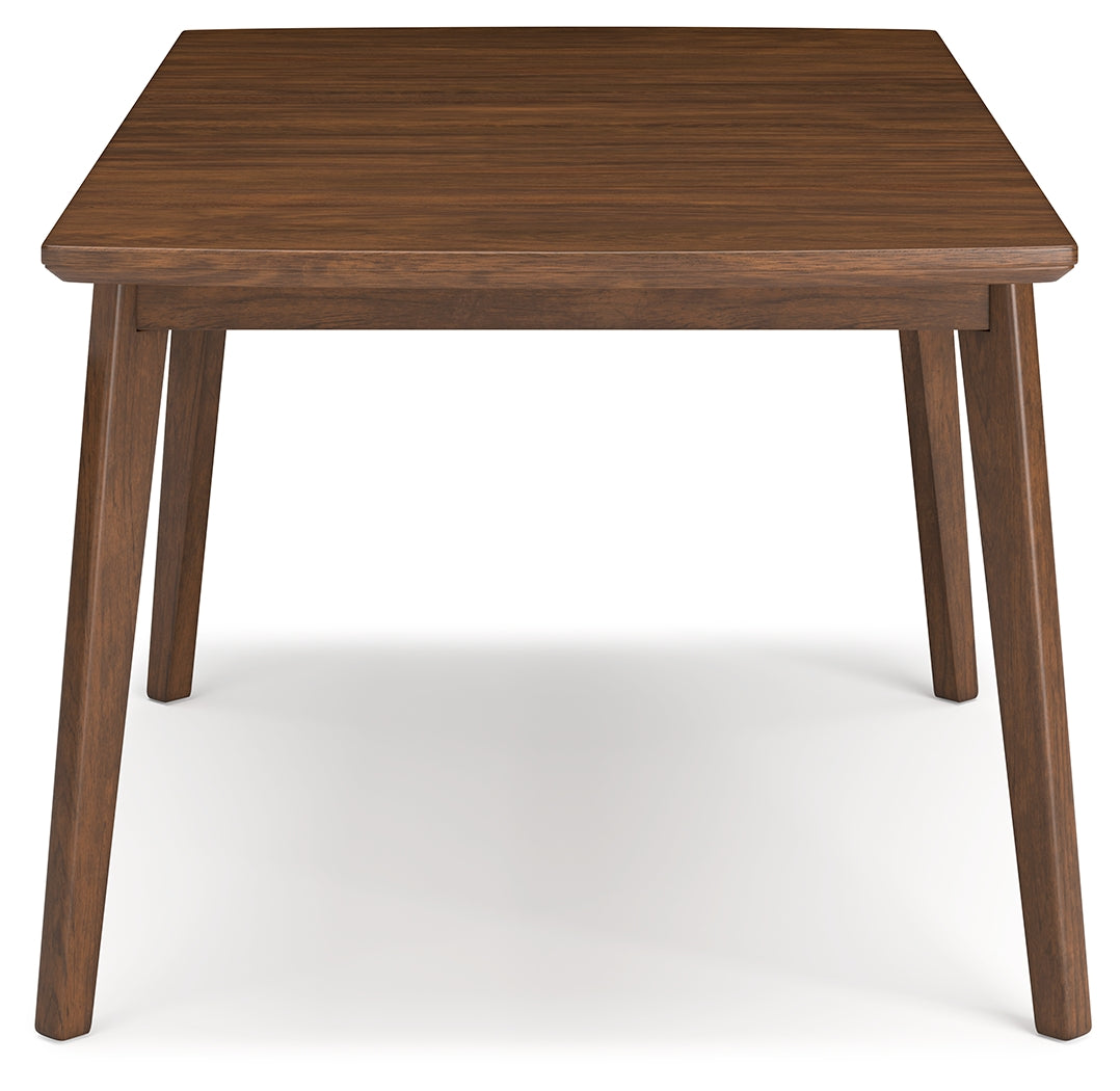 Lyncott Extension Dining Table and 6 Chairs