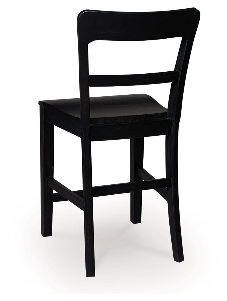 Greddinton Counter Height Dining Table and 6 Barstools