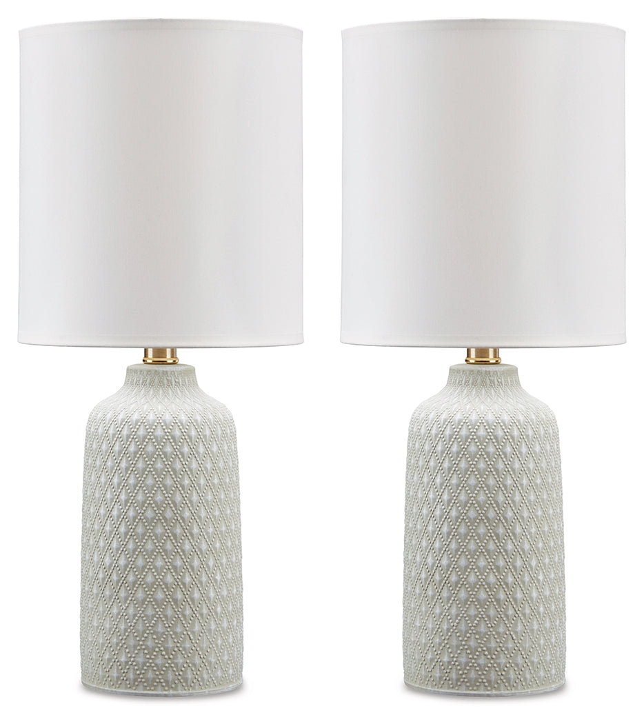 Donnford Table Lamp (Set of 2)