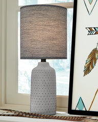 Donnford Table Lamp (Set of 2)