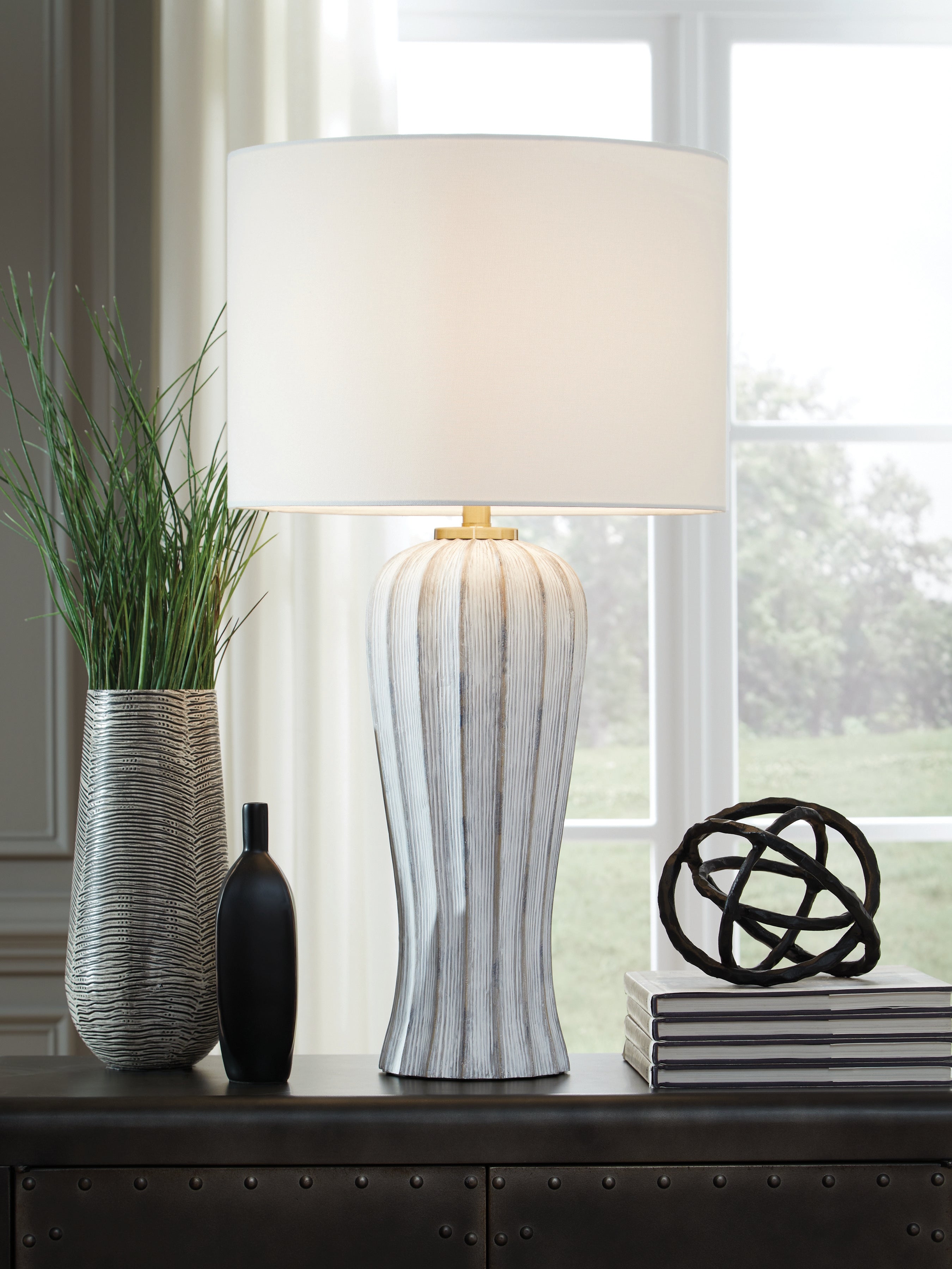 Lanwell Table Lamp