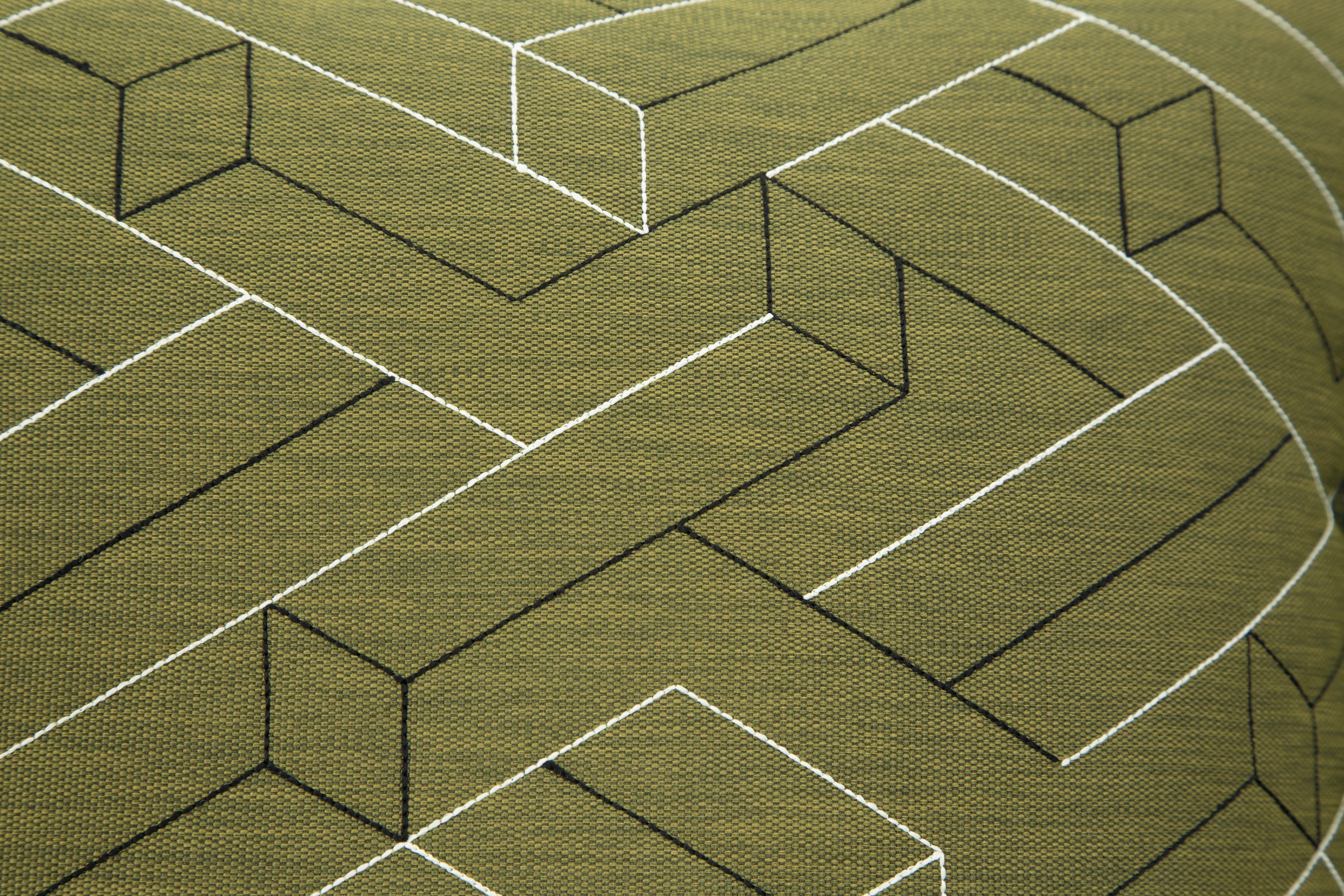 Horizon Hall Outdoor Sofa, 2 Lounge Chairs, Ottoman and Coffee Table