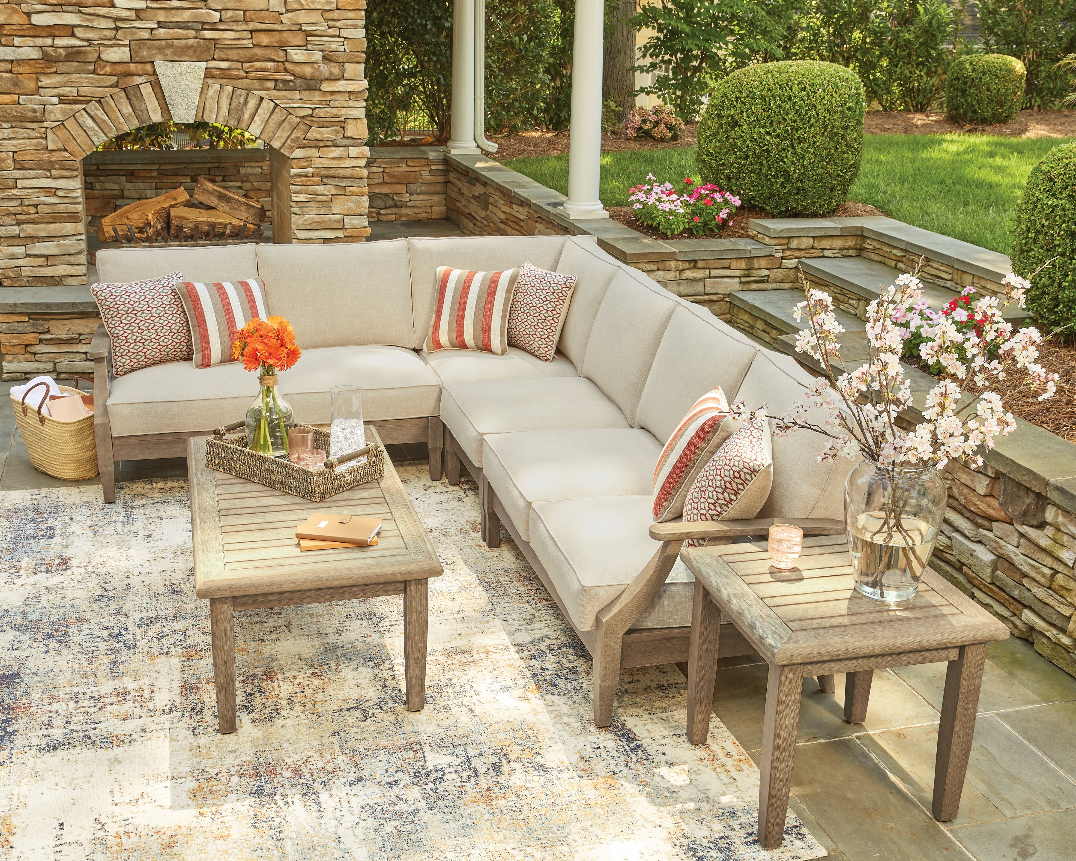 Clare View 4-Piece Outdoor Sectional