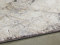 Wyscott 5'3" x 7'3" Rug