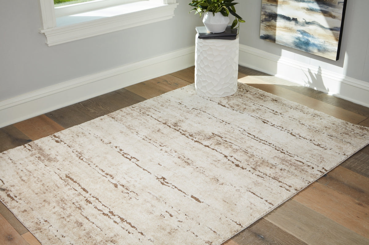 Kasney 5' x 7' Rug