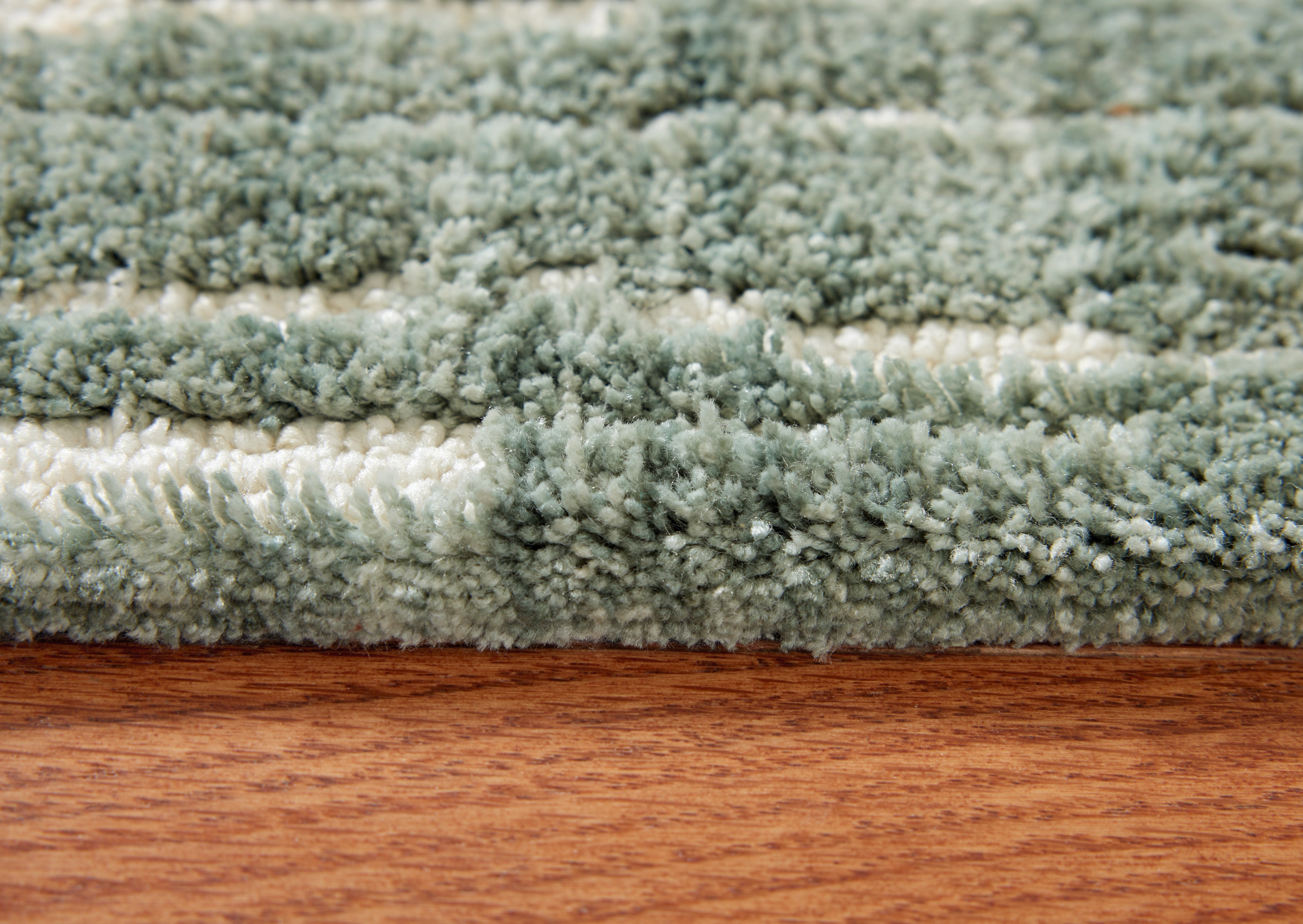 Cayworth 8' x 10' Rug