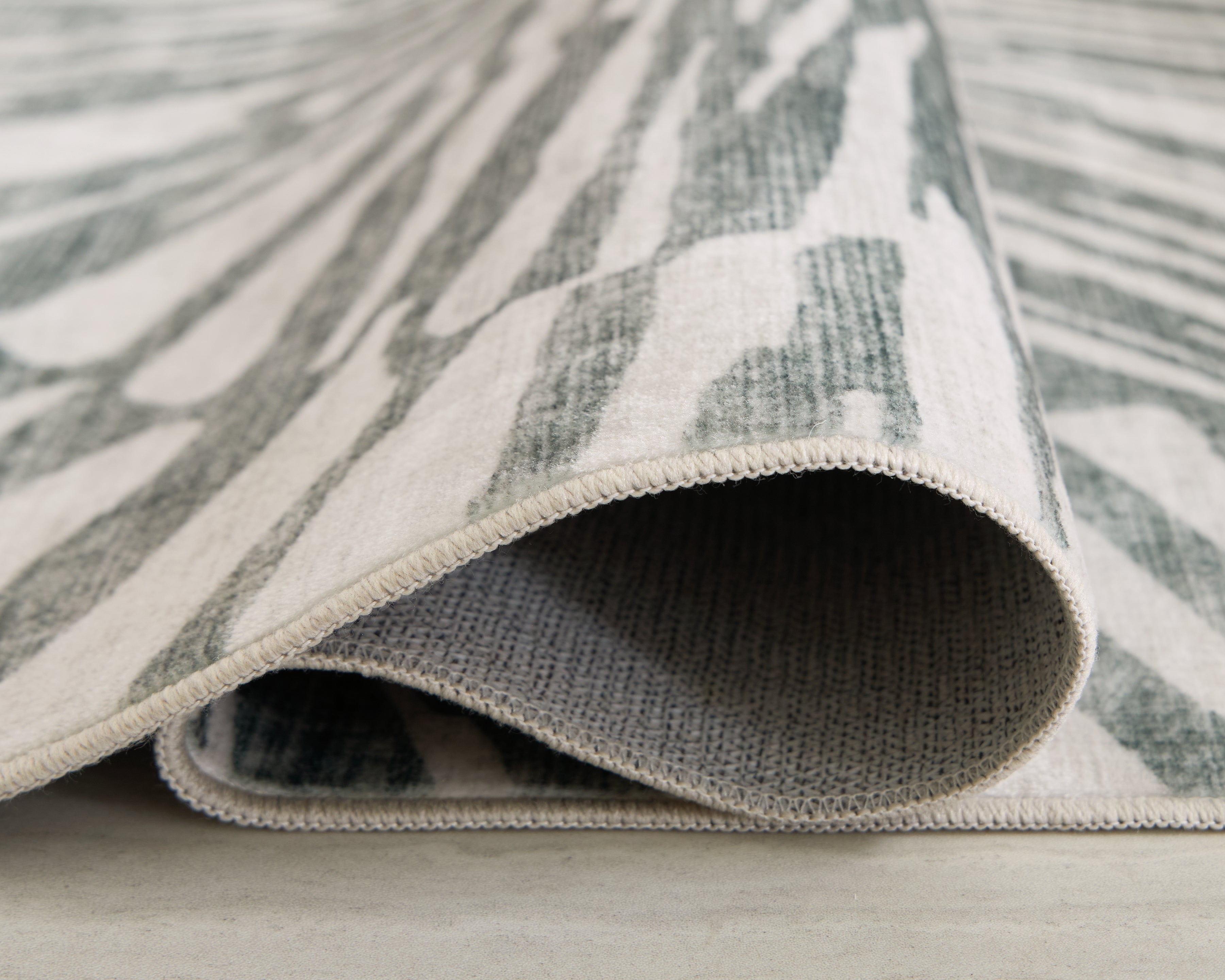 Verland Washable 5' x 7' Area Rug