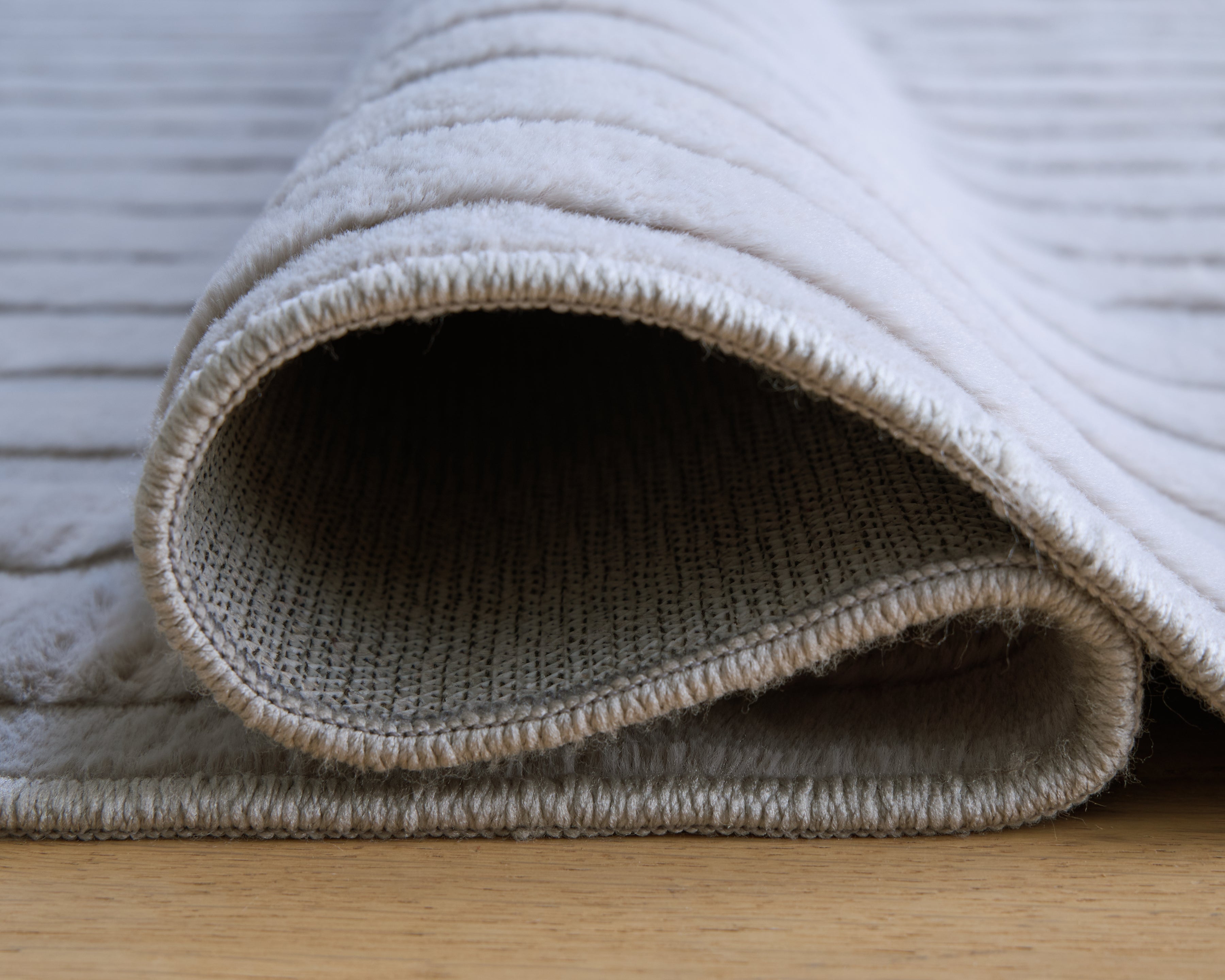 Worthley Washable 5' x 7' Area Rug